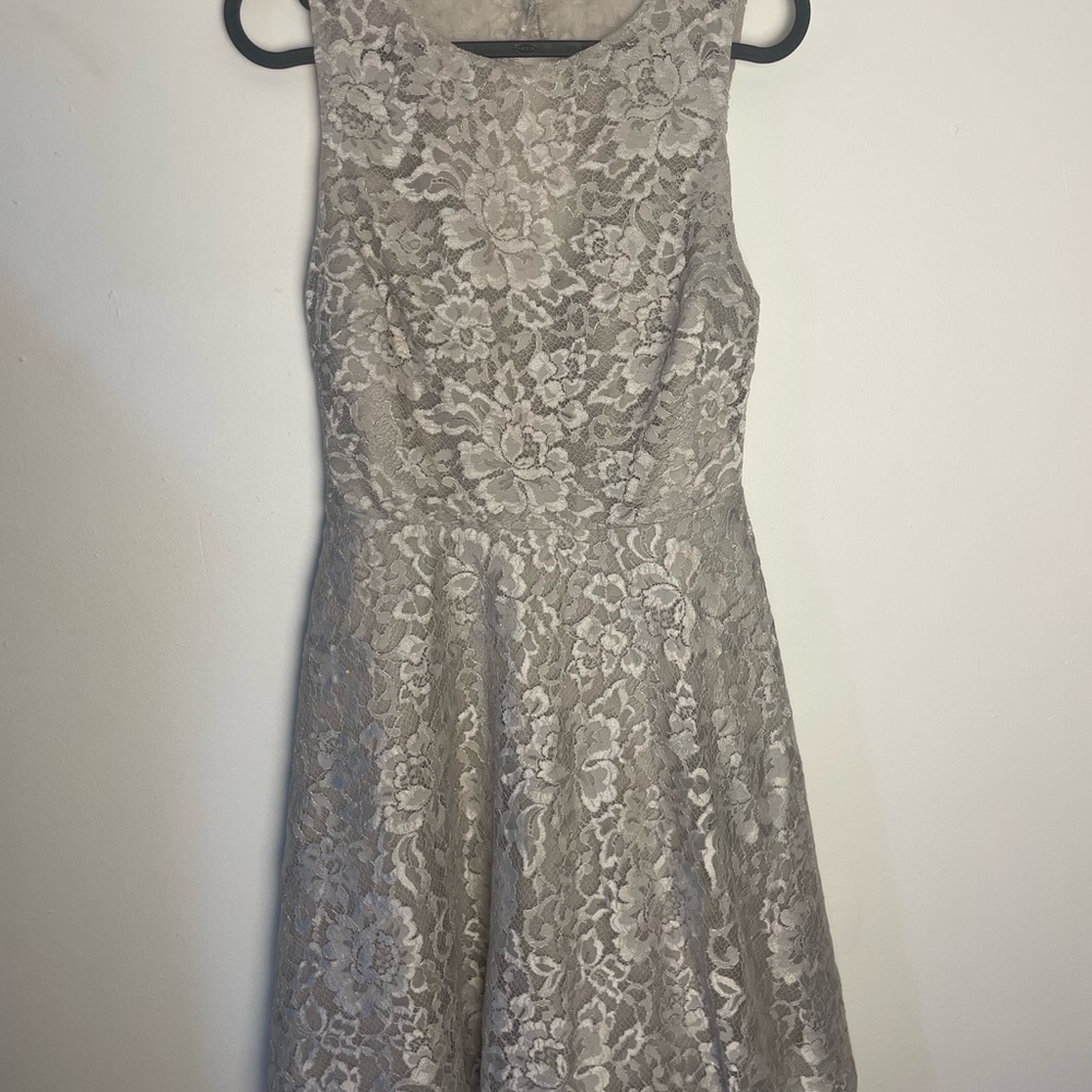 Alice + Olivia Silver A-Line Mini Dress Crew Neck Sleeveless